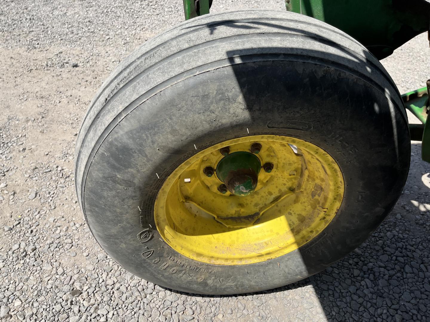 ./imagenes/INVOICE/2019/17025/CORTADORA DE ALFALFA JOHN DEERE 530 (7).JPG